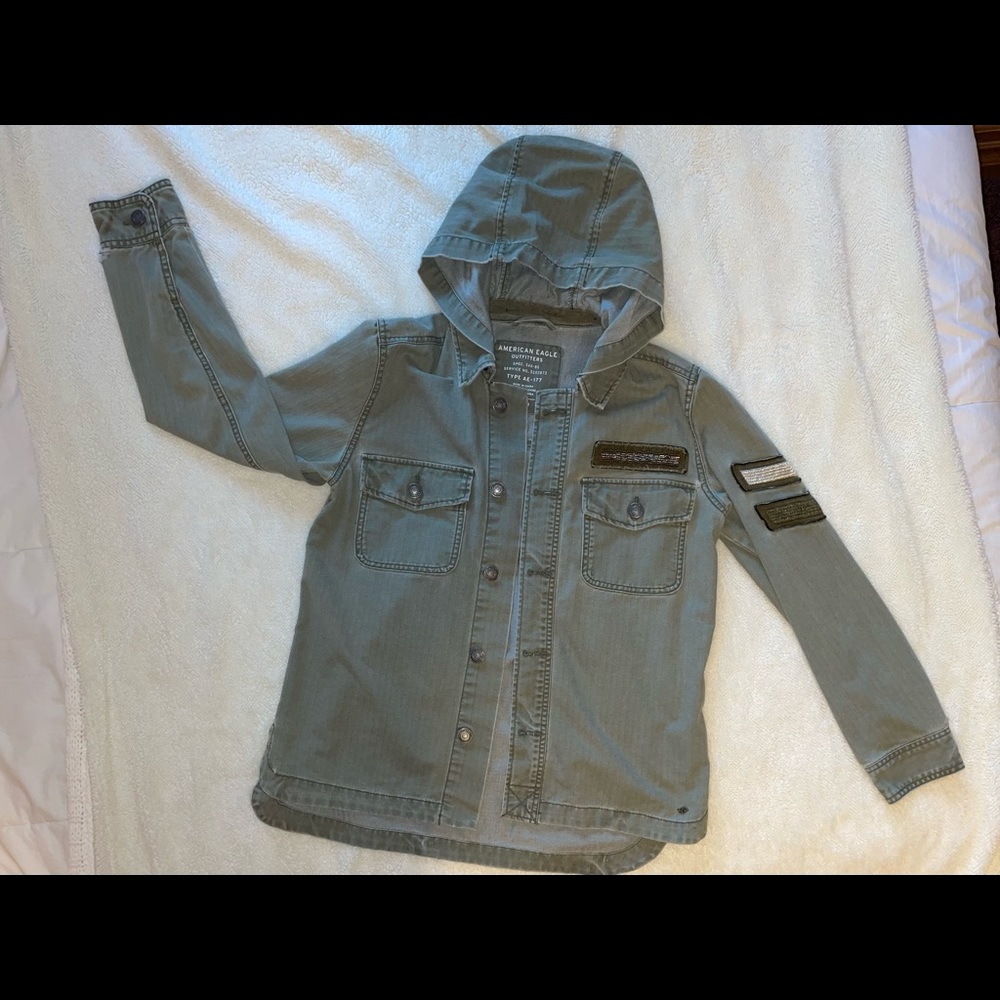 American Eagle army green oversized military jacket. - Picture 1 of 2
